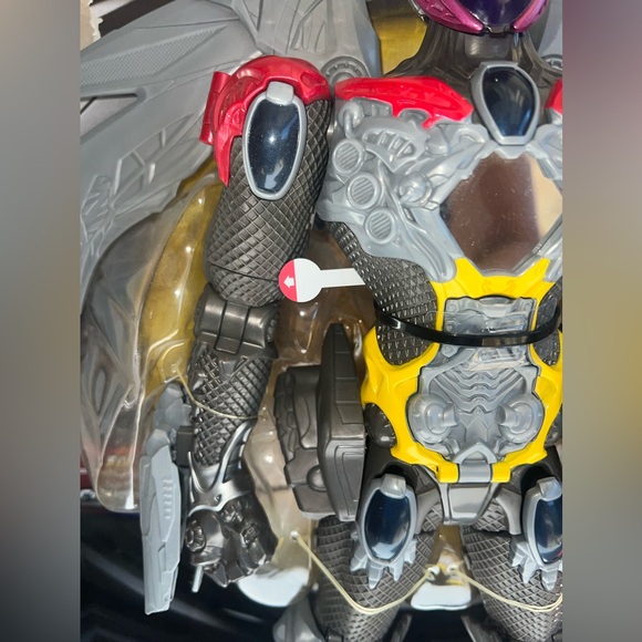 Power rangers action figure - Picture 2 of 10